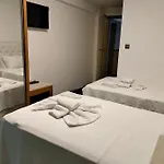 Hotel Avalon 3*